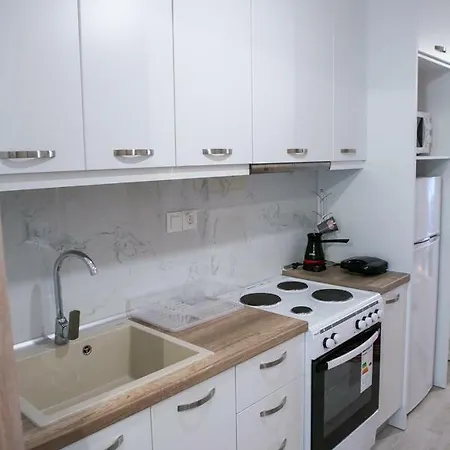 Mihail * Nikiti (Sithonia)