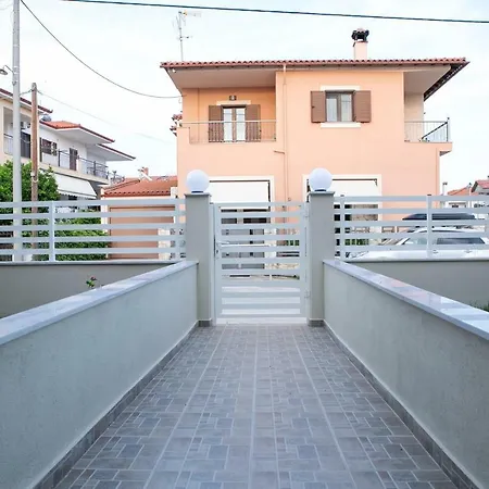 Mihail * Nikiti (Sithonia)